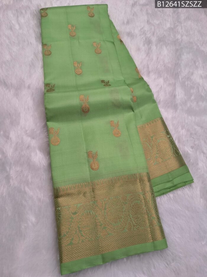Light Green Soft Silk Saree with Traditional Golden Zari Weaving - Image 4