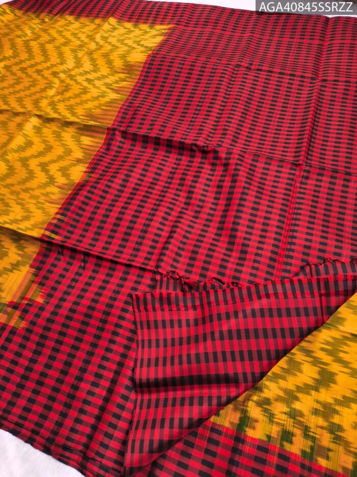Elegant Yellow and Red Pure Silk Saree with Checked Pallu - Image 3