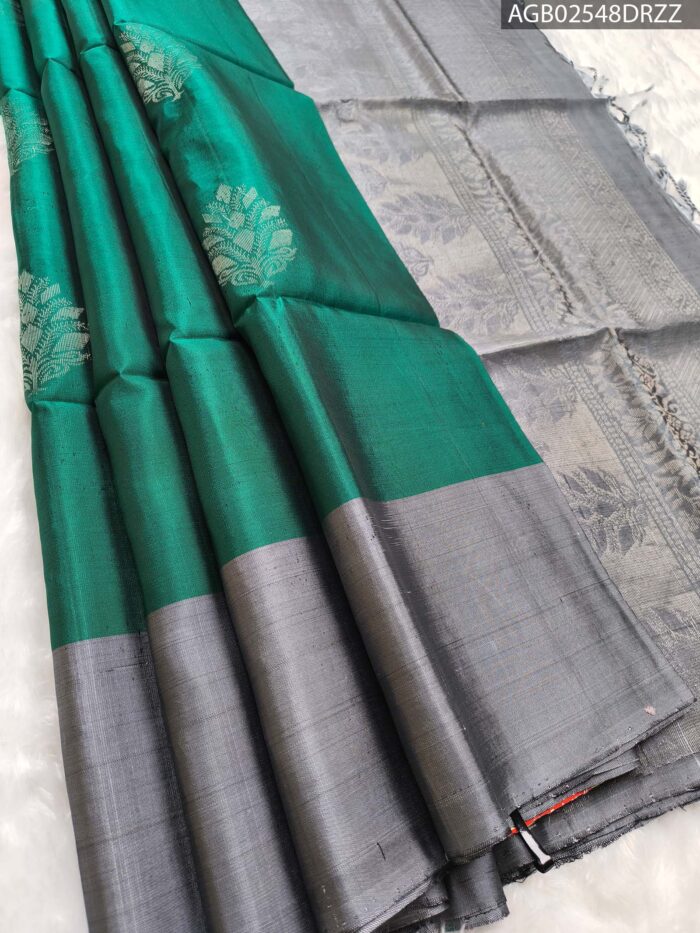 AGB02548_MAIN #DRZZ Elegant Green Silk Saree with Silver Border and Intricate Pallu - Image 1