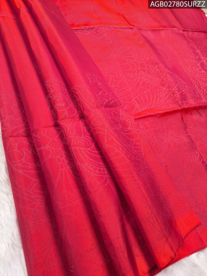 AGB02780_MAIN #SURZZ Elegant Red Silk Saree with Intricate Pallu - Image 1