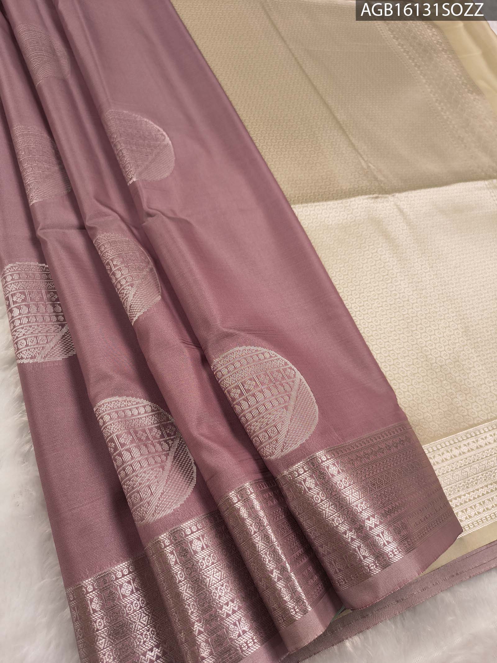 AGB16131_MAIN #SOZZ Elegant Lavender Soft Silk Saree with Rich Zari Border and Golden Pallu - Image 1