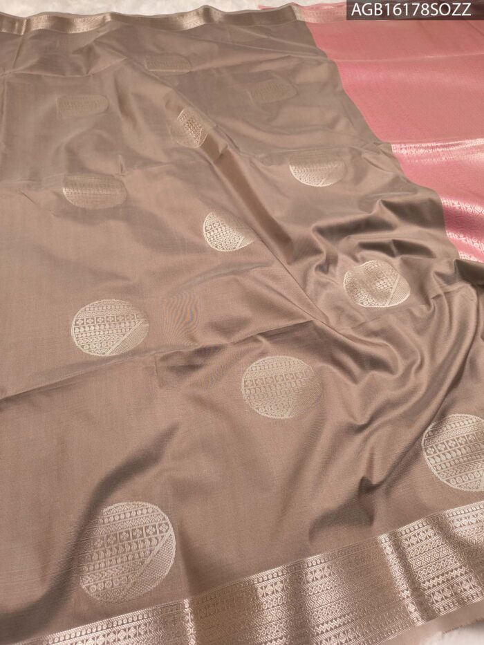 Elegant Brown and Pink Soft Silk Saree with Rich Pallu - Image 2