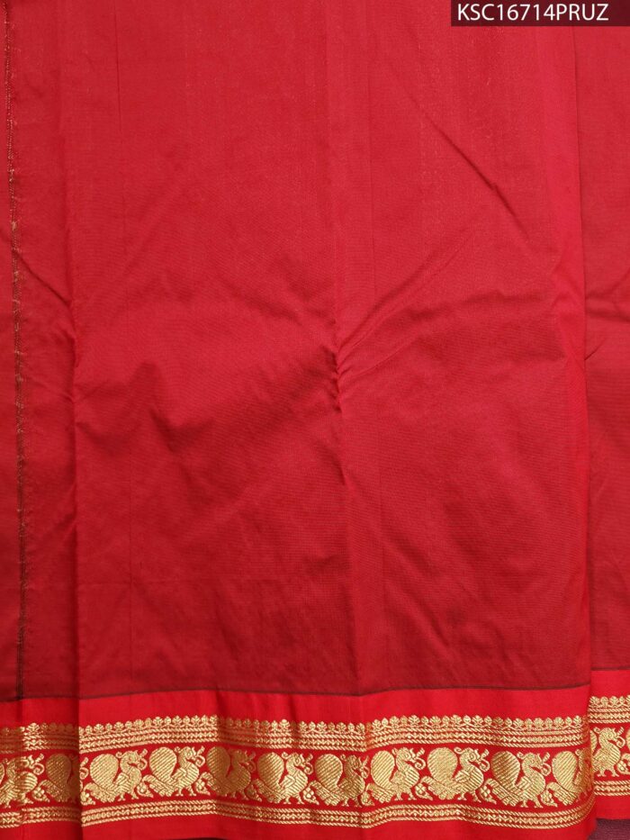 Green Blended Soft Silk Saree with Floral Motifs and Rich Zari Woven Border - Image 3