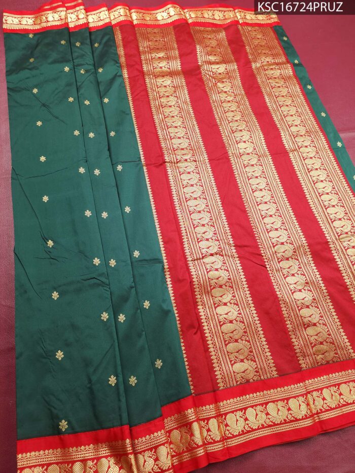 Green Blended Soft Silk Saree with Intricate Motifs and Rich Zari Pallu - Image 2